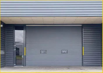 SOS Garage Door Milwaukee, WI 262-824-7034 - side-commercial-garage-doors